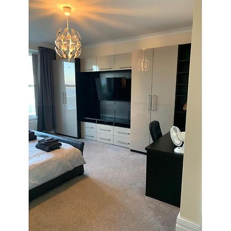 וואלסי Marley Mansions Apartment - Egremont Promenade - 42 מראה חיצוני תמונה